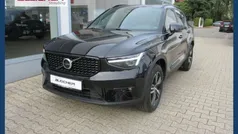 Schwarz Gebraucht 2024 Volvo XC40 Plus SUV | 37.890 € (Fairer Preis)