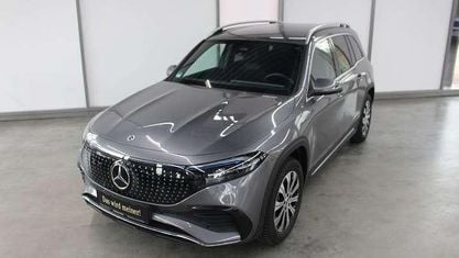 Käytetty Mercedes EQB350 AMG 214 kW (292 HP) 2024 Harmaa Katumaasturi