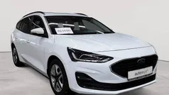 Frozen white Gebraucht 2022 Ford Focus Cool & Connect Kombi | 15.990 € (Superpreis)