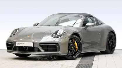 Gebraucht 2022 Porsche 992 Coupé | 164.900 €