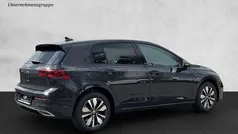 Grau Gebraucht 2024 VW Golf VIII Move Limousine | 22.480 € (Guter Preis)