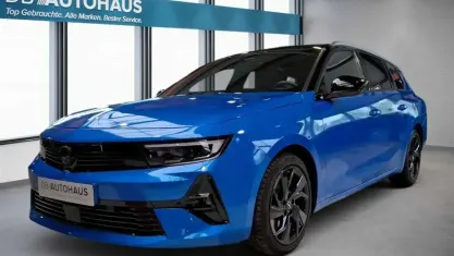 Gebraucht Opel Astra Ultimate 181 PS (133 kW) 2024 Blau Kleinwagen