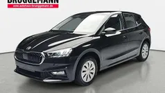 Gebraucht 2023 Skoda Fabia Selection Kleinwagen | 16.890 € (Fairer Preis)