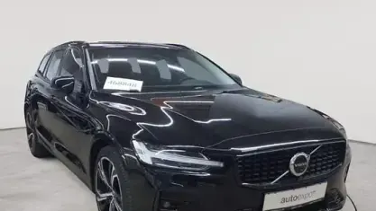 Gebraucht Volvo V60 Plus 197 PS (144 kW) 2023 Black stone Kombi