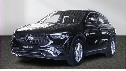 Gebraucht Mercedes GLA200 Progressive 163 PS (119 kW) 2024 Unilack nachtschwarz SUV