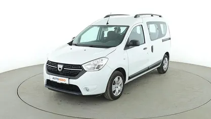 Gebraucht Dacia Dokker Comfort 131 PS (96 kW) 2020 Weiß Van / Kleinbus