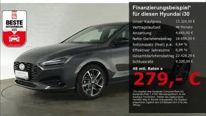 Gebraucht Hyundai i30 Advantage 140 PS (102 kW) 2025 Ecotronic grey Limousine