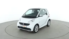 Weiß Gebraucht 2014 Smart ForTwo Coupé Passion Kleinwagen | 8.590 €