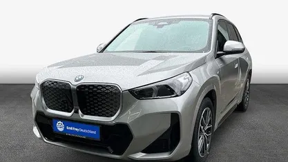 Gebraucht 2025 BMW iX1 M Sport SUV | 55.990 € (Fairer Preis)