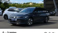 Delfingrau metallic Gebraucht 2024 VW Golf VIII Goal Kombi | 31.390 € (Superpreis)