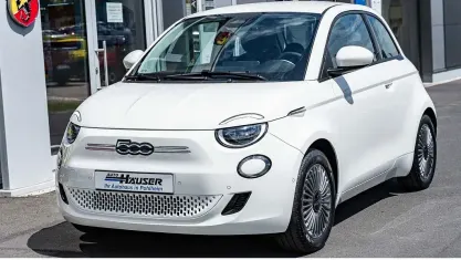 Neu Fiat 500e Icon 86 kW (118 PS) 2026 Weiss Kleinwagen