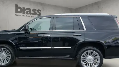 Gebraucht Cadillac Escalade 426 PS (313 kW) 2019 Schwarz/black SUV