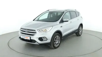 Gebraucht Ford Kuga Titanium 150 PS (110 kW) 2017 Silber SUV