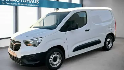 Gebraucht Opel Combo Edition 102 PS (75 kW) 2022 Weiß Van / Kleinbus