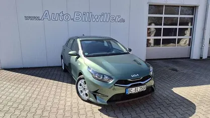 Gebraucht 2025 Kia Ceed Vision Kleinwagen | 22.990 € (Superpreis)