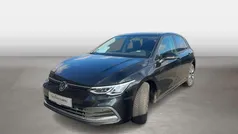 Schwarz Gebraucht 2024 VW Golf VIII Move Limousine | 26.555 € (Guter Preis)