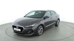 Gebraucht 2019 Hyundai i30 Premium Limousine | 16.880 € (Fairer Preis)