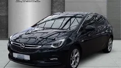Grün Gebraucht 2017 Opel Astra Innovation Limousine | 10.990 € (Fairer Preis)