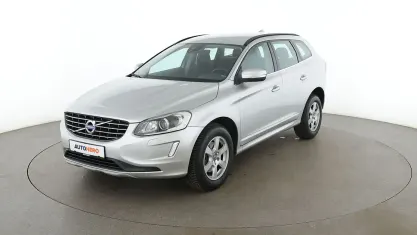 Gebraucht Volvo XC60 Momentum 150 PS (110 kW) 2016 Grau SUV