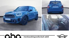 Grün Gebraucht 2022 Mini Cooper Countryman Classic SUV | 29.630 € (Teuer)