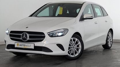 Gebraucht Mercedes B220 Progressive 190 PS (139 kW) 2019 Polarweiss Van / Kleinbus