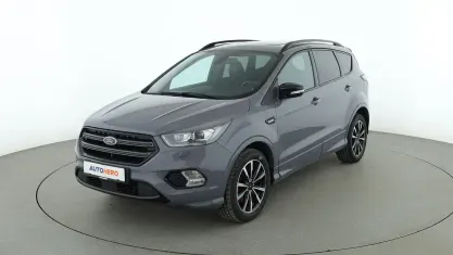 Gebraucht Ford Kuga ST-Line 150 PS (110 kW) 2019 Grau SUV