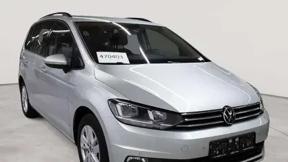 Gebraucht VW Touran Comfortline 150 PS (110 kW) 2021 Reflexsilber metallic Van / Kleinbus