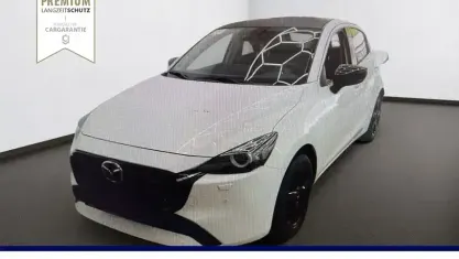 Gebraucht Mazda 2 Homura-Aka 90 PS (66 kW) 2024 Arctic white Kleinwagen