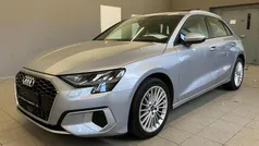 Florettsilber metallic Gebraucht 2022 Audi A3 Advanced Plus Limousine | 22.980 € (Guter Preis)