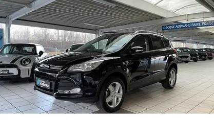 Gebraucht Ford Kuga Trend 150 PS (110 kW) 2015 SUV