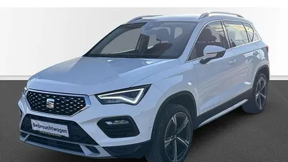 Weiß Gebraucht 2022 Seat Ateca 4Drive SUV | 28.880 € (Fairer Preis)