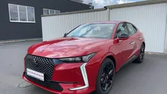 Velvetrot (rot) Gebraucht 2023 DS Automobiles DS4 Performance Limousine | 27.900 € (Fairer Preis)