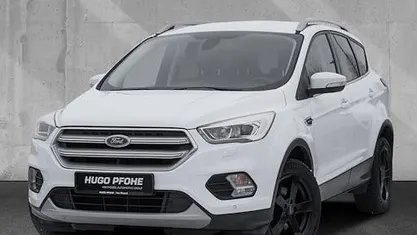 Gebraucht Ford Kuga Titanium 150 PS (110 kW) 2017 Weiß SUV