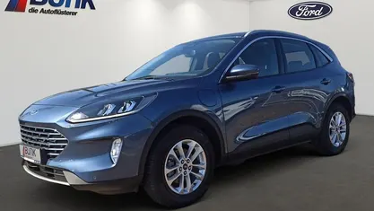 Gebraucht Ford Kuga Titanium 132 PS (97 kW) 2022 Chromablau metallic SUV