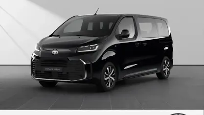 Neu Toyota Proace Verso 179 PS (131 kW) 2026 Grau Kombi