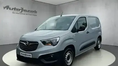 Gebraucht Opel Combo Edition 110 PS (80 kW) 2024 Aluminiumgrau Van / Kleinbus
