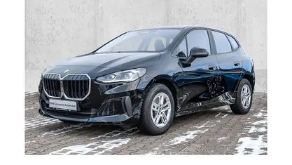Gebraucht BMW 218 Active Tourer Efficient Dynamics 136 PS (100 kW) 2022 Schwarz Van / Kleinbus