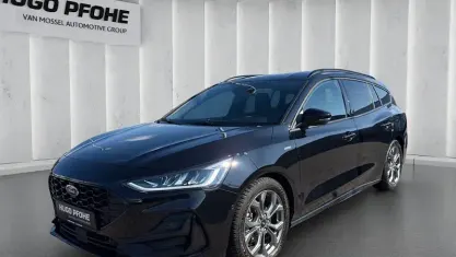 Gebraucht Ford Focus ST-Line X 155 PS (114 kW) 2024 Schwarz Kombi