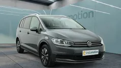 Grau Gebraucht 2024 VW Touran Move Van / Kleinbus | 35.248 € (Fairer Preis)