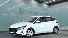Weiß Neu 2024 Hyundai i20 Comfort Limousine | 18.270 € (Superpreis)