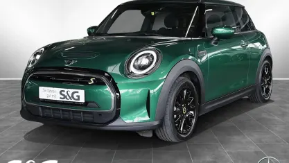 Occasion Mini Cooper S Classic 135 kW (184 PK) 2023 Groen Hatchback