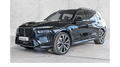 Gebraucht BMW X7 M Sport 352 PS (258 kW) 2025 SUV
