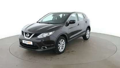 Gebraucht Nissan Qashqai Acenta 163 PS (119 kW) 2015 Violett SUV