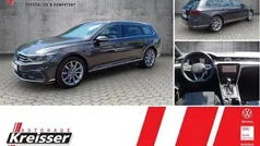 Grau (mangangrau metallic) Gebraucht 2022 VW Passat GTE Kombi | 26.450 € (Fairer Preis)