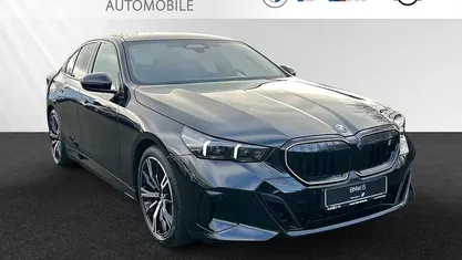 Neu BMW i5 M Sport 250 kW (340 PS) 2025 Black sapphire metallic Limousine