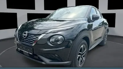 Neu Nissan Juke N-Connecta 69 PS (50 kW) 2026 Schwarz SUV