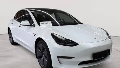 Gebraucht Tesla Model 3 365 kW (497 PS) 2022 Pearl white multicoat Limousine