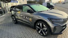 Dolomitengrau/ schwarz Gebraucht 2023 Renault Mégane Techno Kleinwagen | 35.990 € (Superpreis)