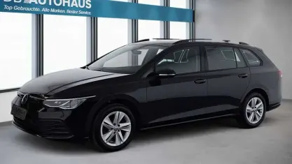 Gebraucht VW Golf VIII Life 116 PS (85 kW) 2024 Schwarz Kombi