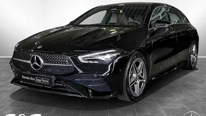 Metalliclack kosmosschwarz Gebraucht 2024 Mercedes CLA180 Shooting Brake AMG Kombi | 30.520 € (Fairer Preis)